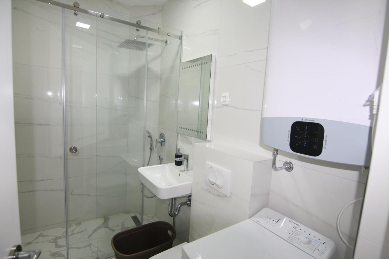 Apartments Lora Zmajeva, 7 Budva Exterior photo