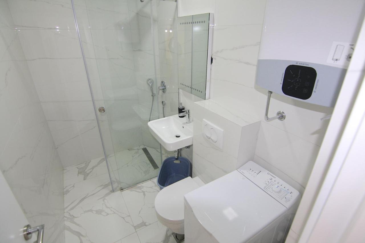 Apartments Lora Zmajeva, 7 Budva Exterior photo