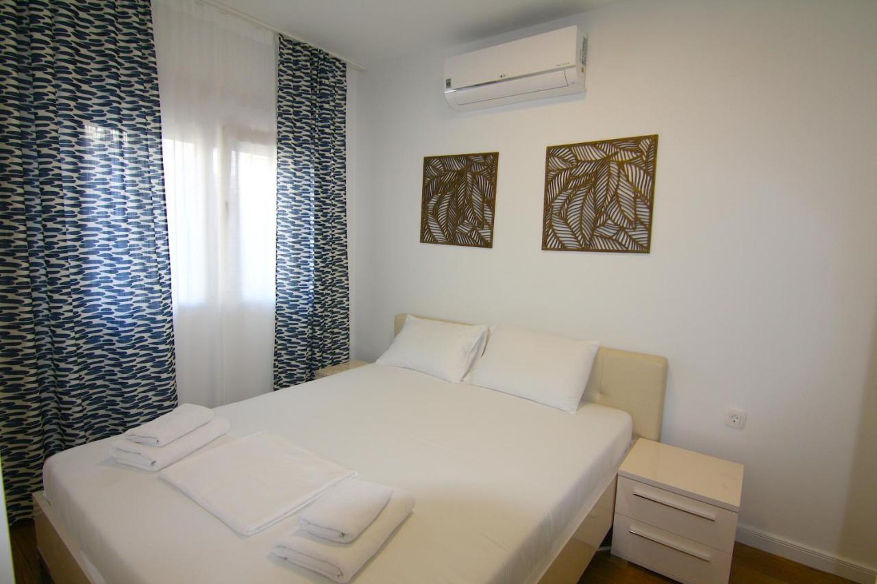 Apartments Lora Zmajeva, 7 Budva Exterior photo