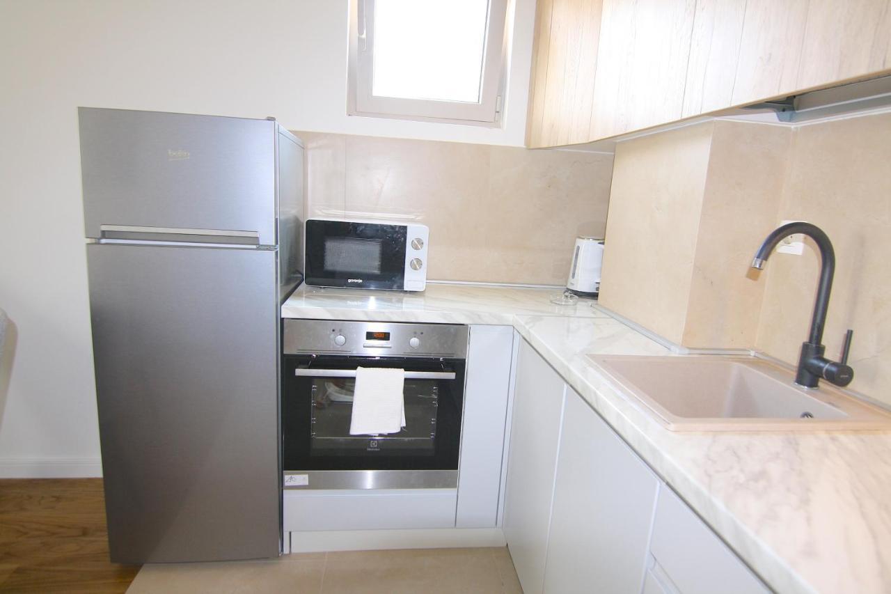 Apartments Lora Zmajeva, 7 Budva Exterior photo