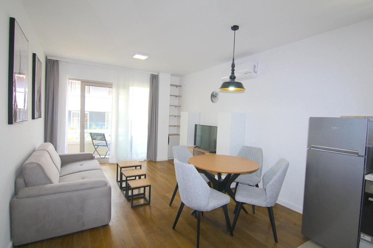 Apartments Lora Zmajeva, 7 Budva Exterior photo